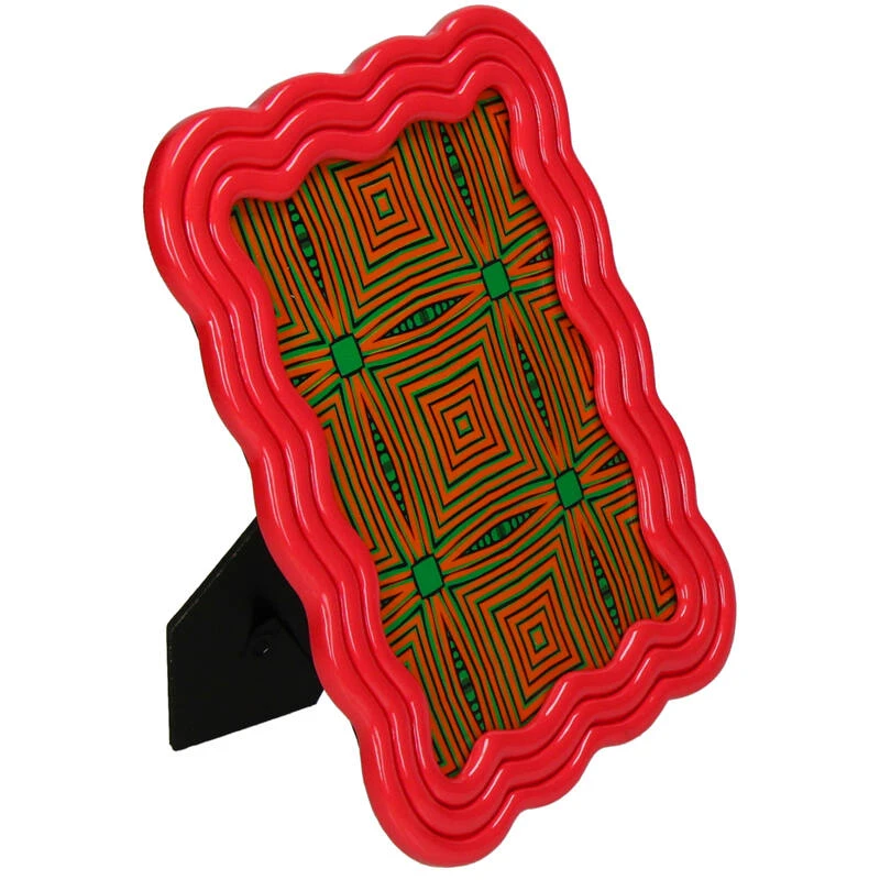 Curved Photo Frame Polyresin - Pink 2 Curved Photo Frame Polyresin - Pink - Image 2